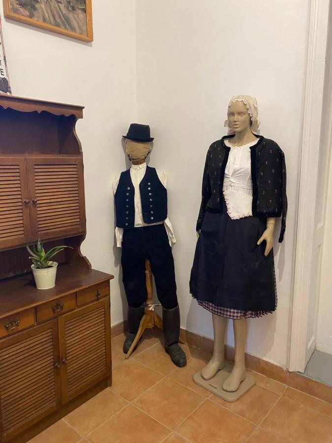 Kamaras Klastrom House Mogyoród Zewnętrze zdjęcie